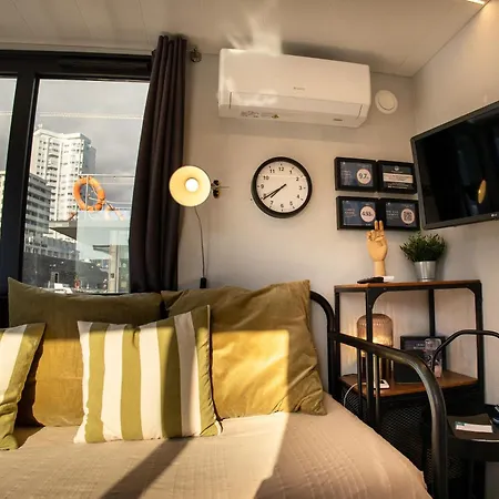 Botel The Homeboat Company Sant'elmo-cagliari *