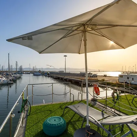 The Homeboat Company Sant'elmo-cagliari Botel *