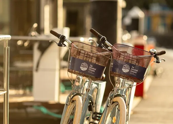 Ботель The Homeboat Company Sant'elmo-cagliari