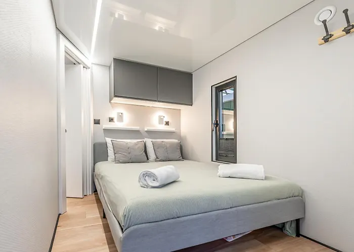 The Homeboat Company Sant'elmo-cagliari * Кальяри