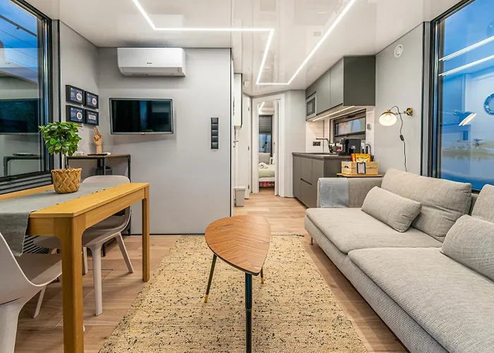 Ботель The Homeboat Company Sant'elmo-cagliari