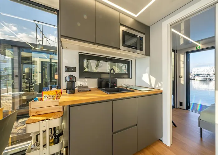 Ботель The Homeboat Company Sant'elmo-cagliari *