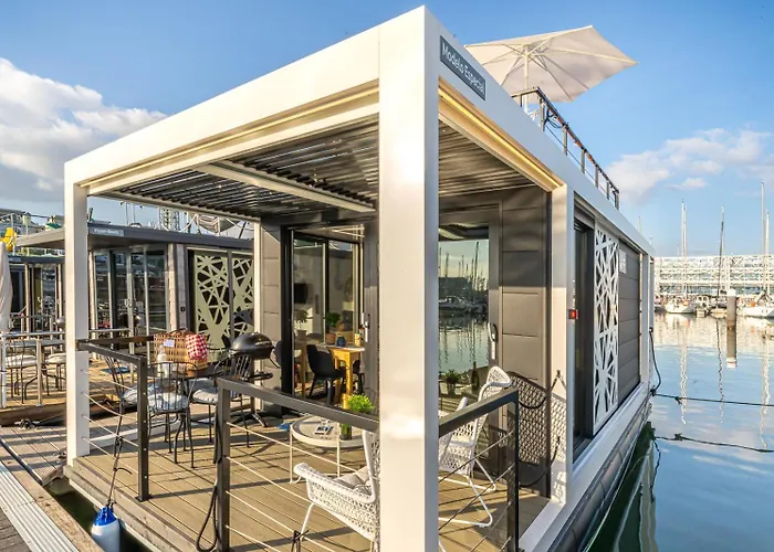 The Homeboat Company Sant'elmo-cagliari Ботель