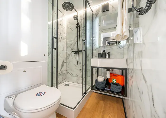 The Homeboat Company Sant'elmo-cagliari Ботель *