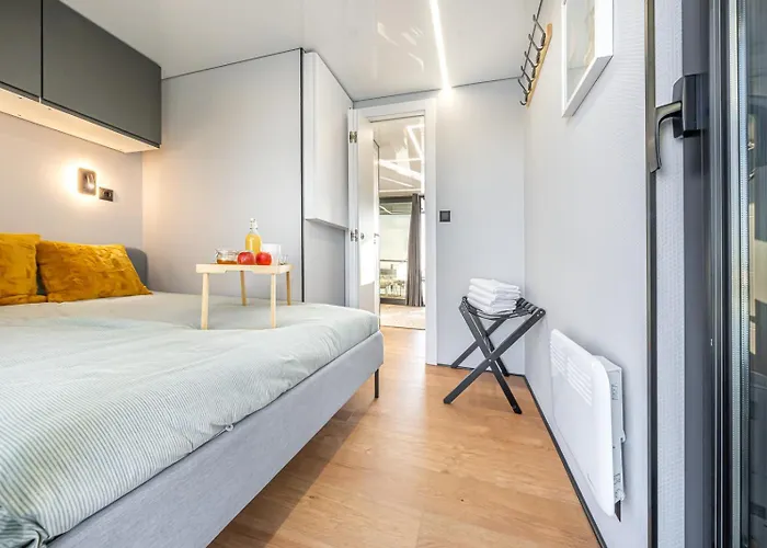 The Homeboat Company Sant'elmo-cagliari Ботель Кальяри